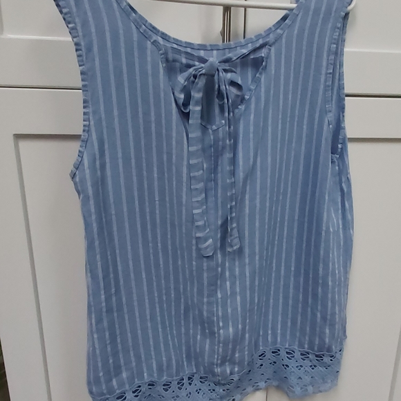 Vanessa Alexandra linen top - Picture 8 of 8